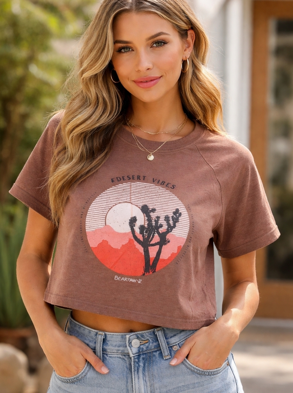 BearPaw Western Brown Desert Vibes Women's Graphic Short Sleeve Crop Tee Size M
